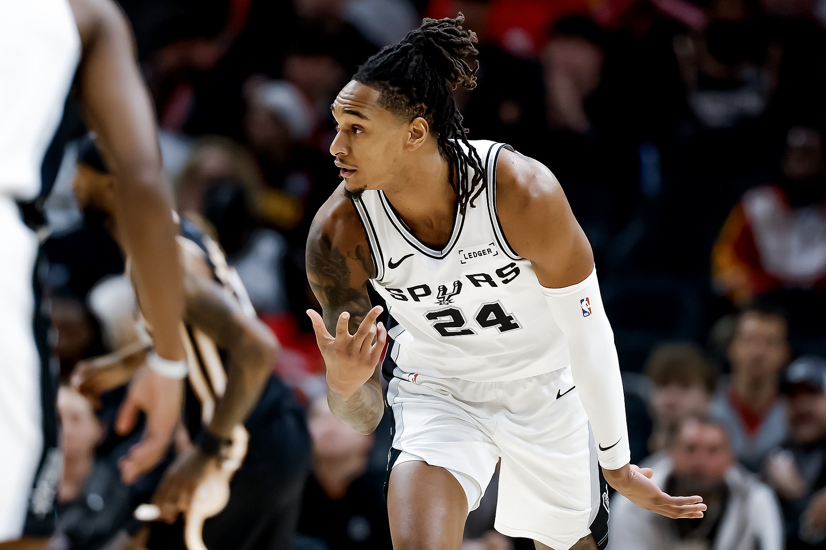 世界杯晋级规则-瓦塞尔谈失利：对手疯狂冲抢篮板 我们必须打得更有身体对抗